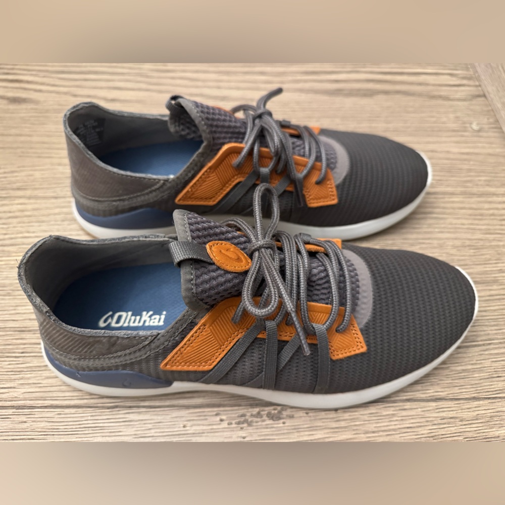 OluKai Mio Li Sneakers- Never worn! - Picture 3 of 10